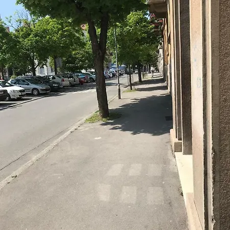 Hana Lux Belgrade
